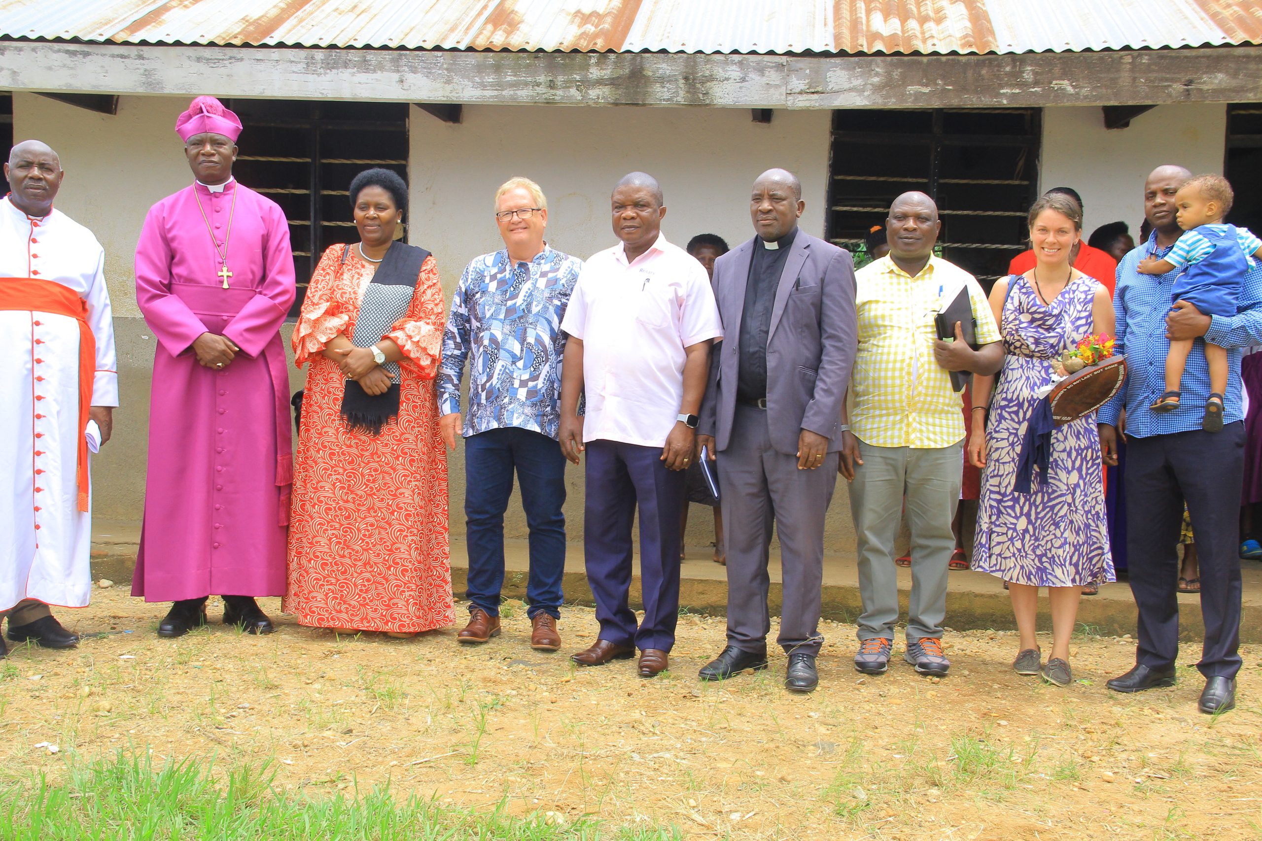 Read more about the article Commissioning of the Mission Direct Project structures in Rushararazi Primary School and Rushararazi Church of Uganda in Bwambara Archdeaconry.