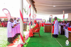 Read more about the article Bishop Onesimus Asiimwe Ordains Six Deacons and One Priest